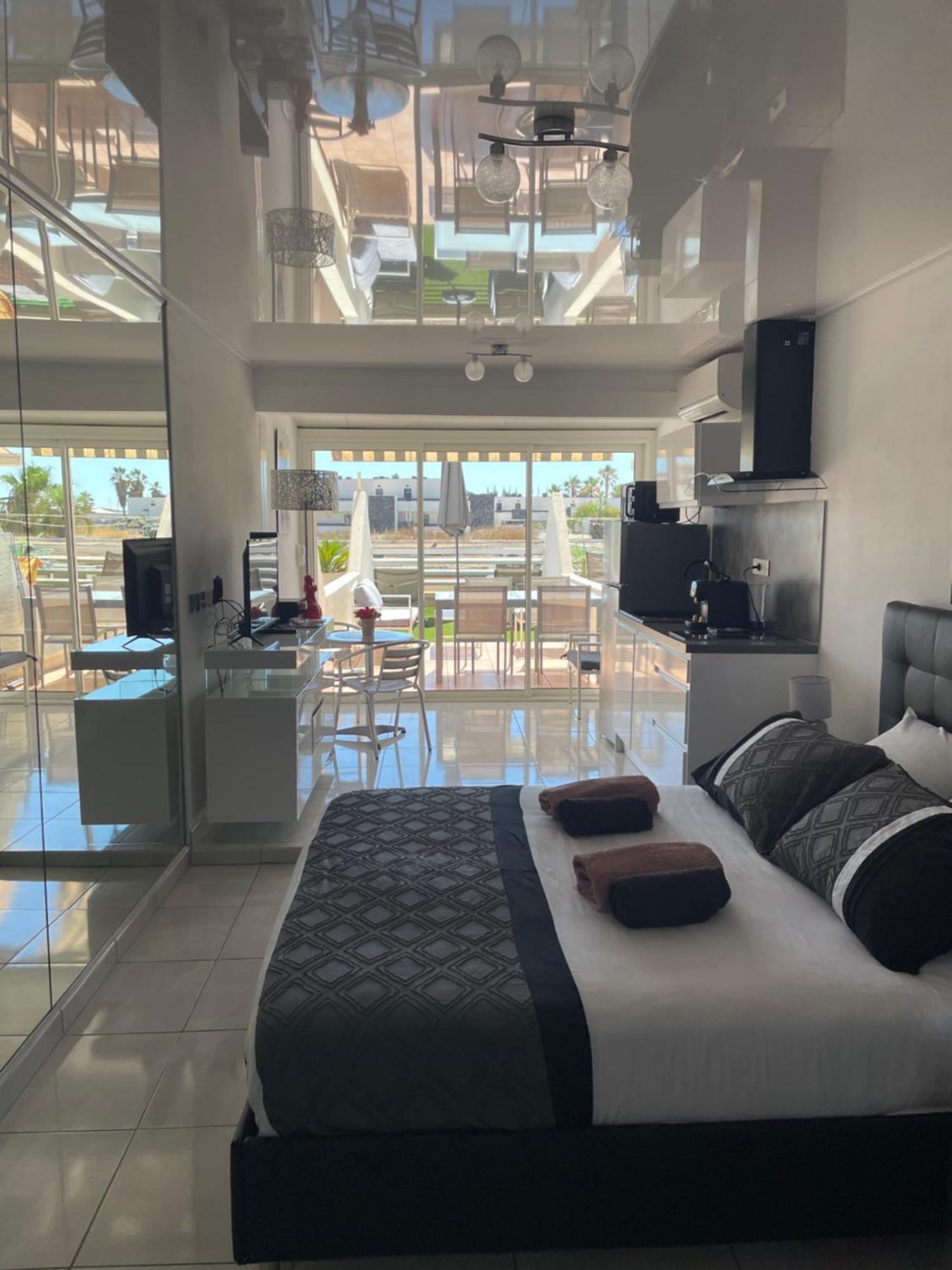 The Naturist Glamour Suite Agde Exterior photo